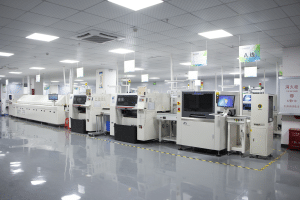 IEETek taşınabilir elektrik santrali/güneş enerjisi invertörü Çin modern fabrika